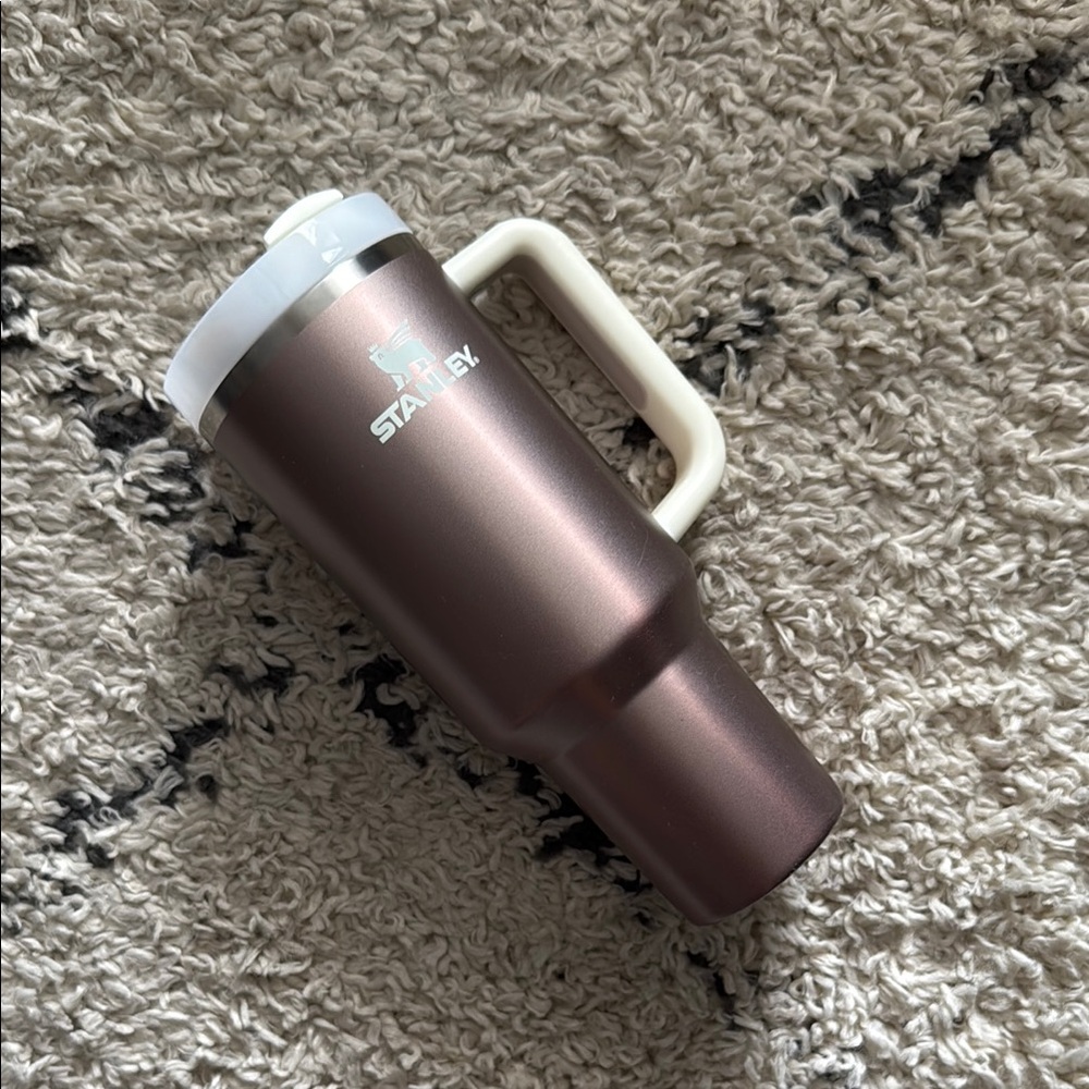 Stanley Quencher 2.0 in Rose Quartz Glow